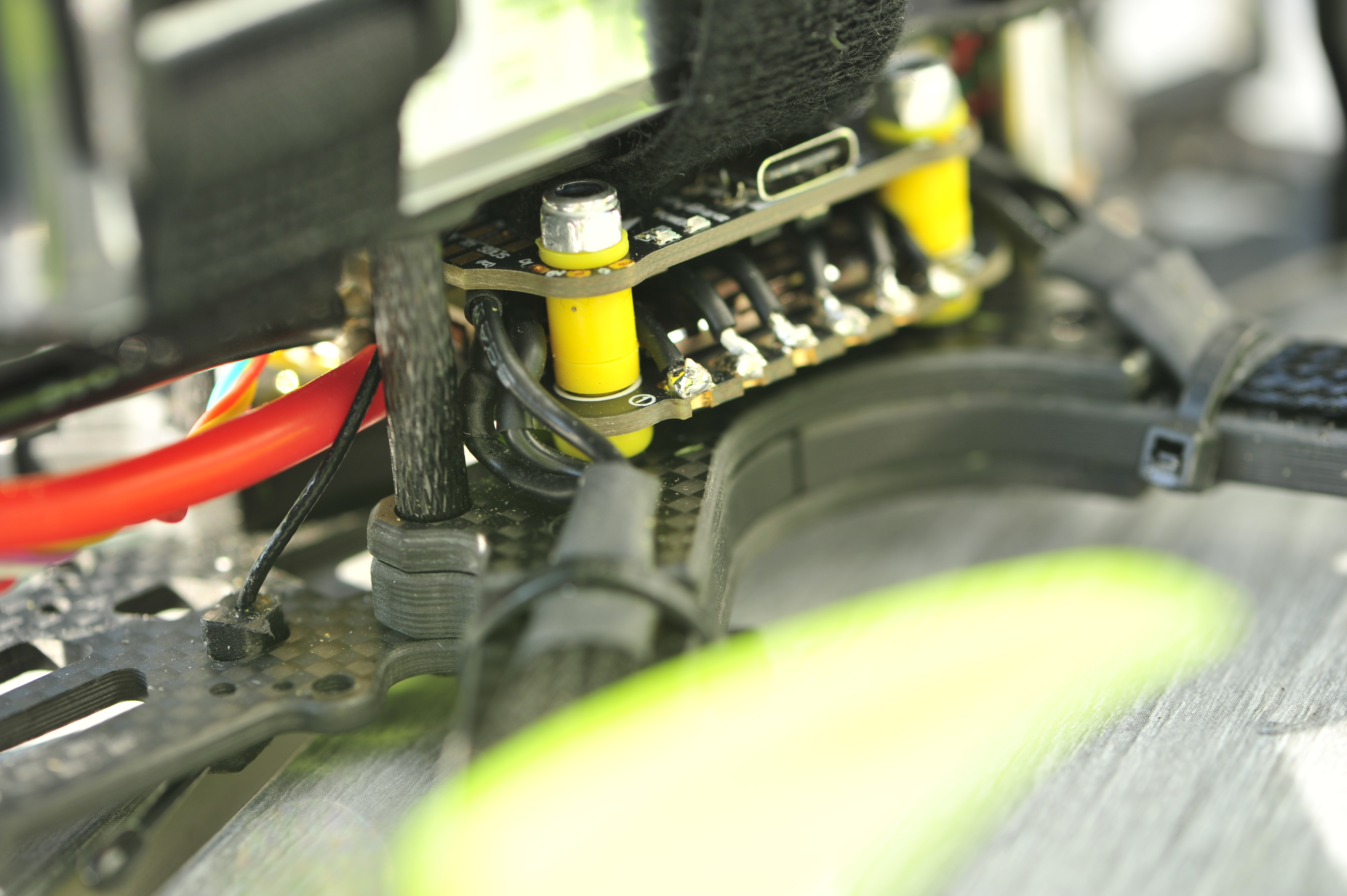 Flight Control Verkabelung